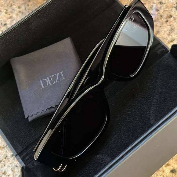 Dezi Cuffed Sunglasses - Picture 7 of 10